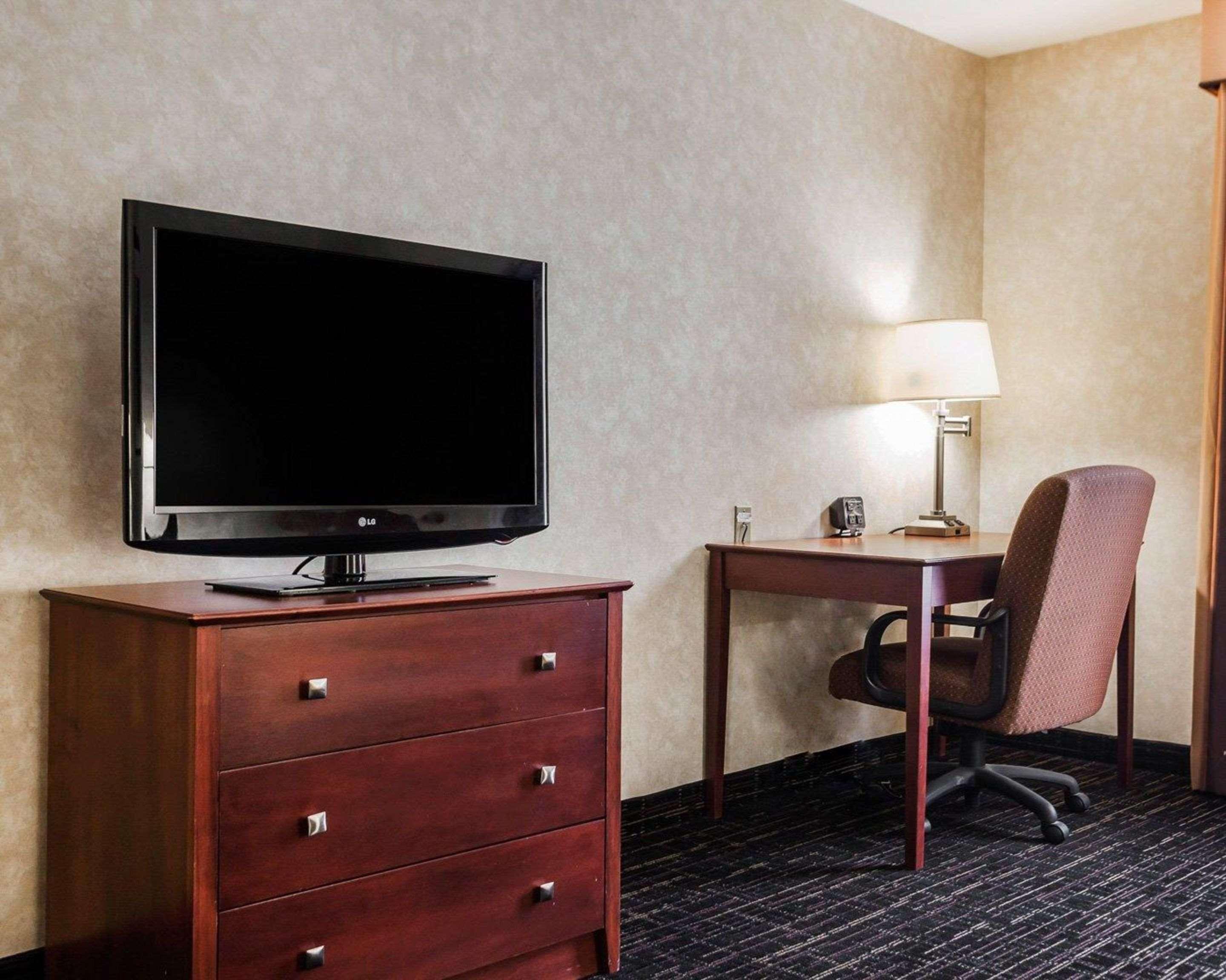 Comfort Suites Independence - Kansas City Luaran gambar