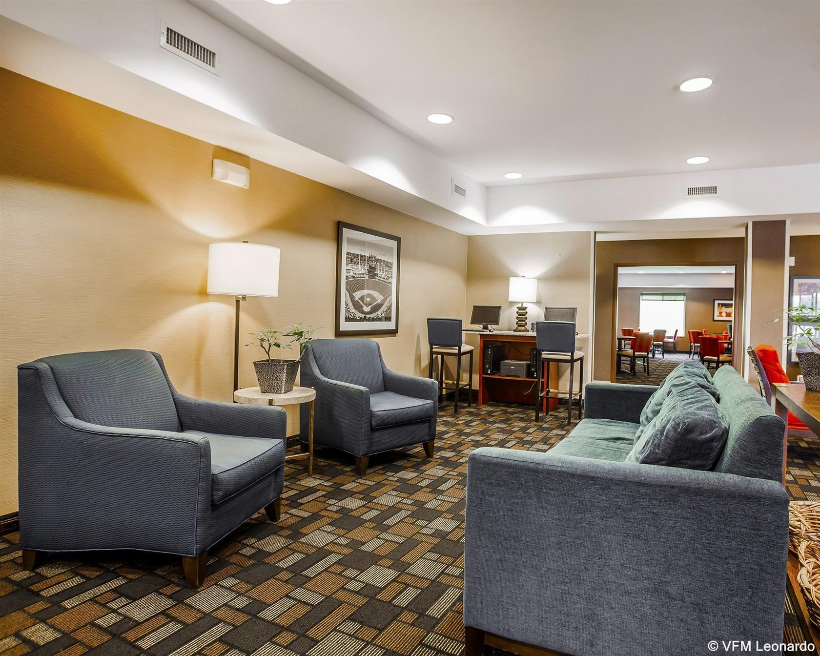 Comfort Suites Independence - Kansas City Luaran gambar