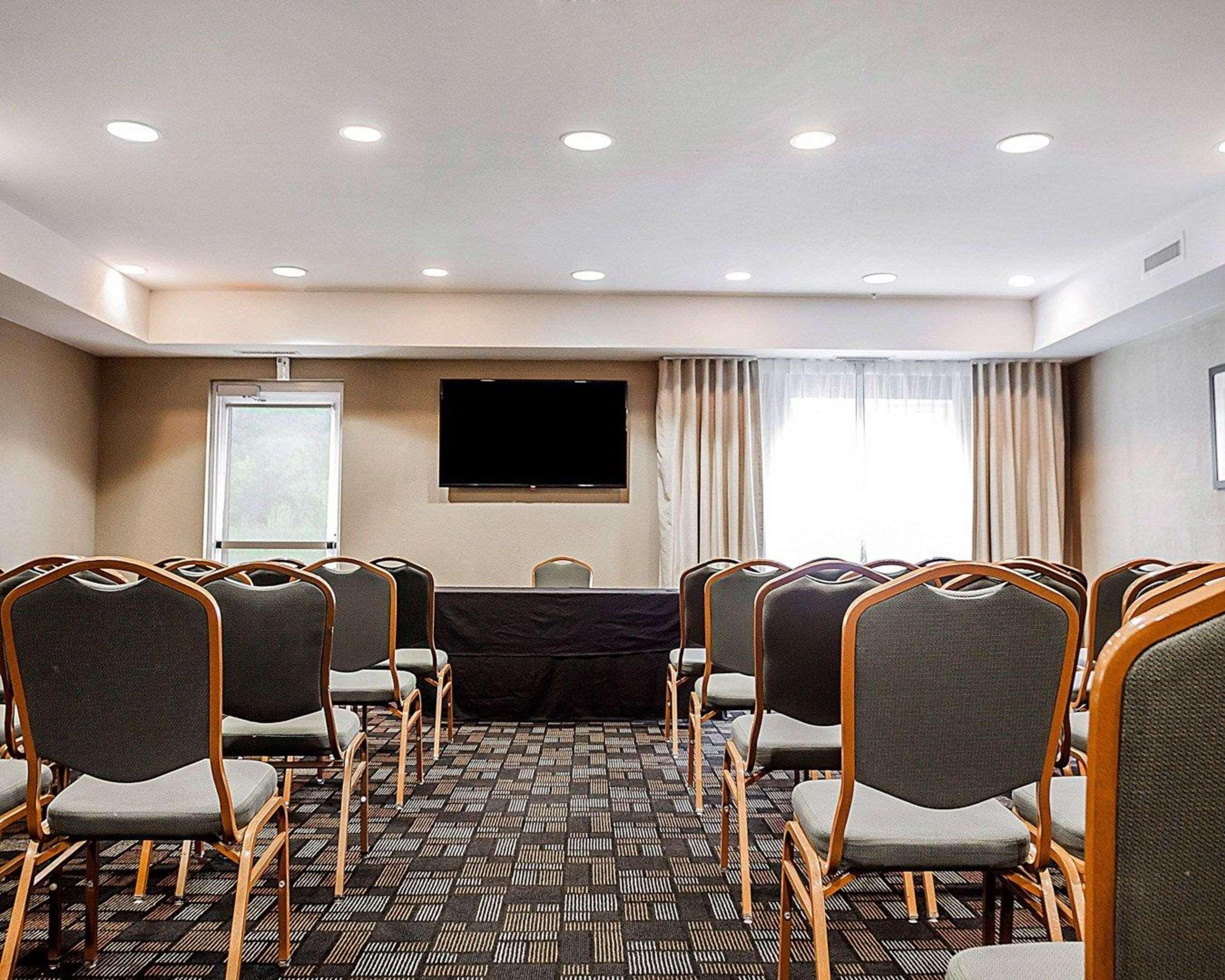 Comfort Suites Independence - Kansas City Luaran gambar