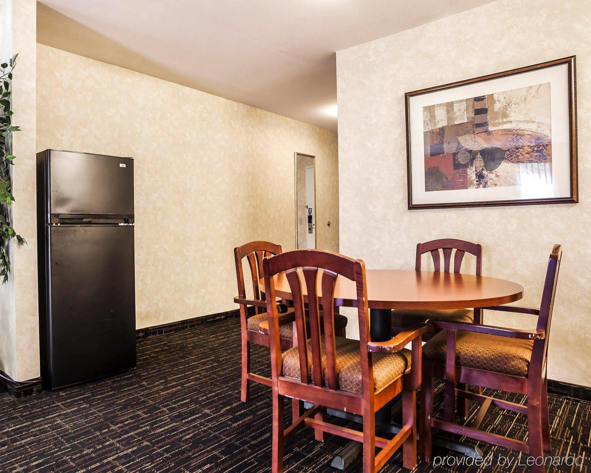 Comfort Suites Independence - Kansas City Luaran gambar